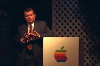 Почему Microsoft спас Apple в 1997 году?